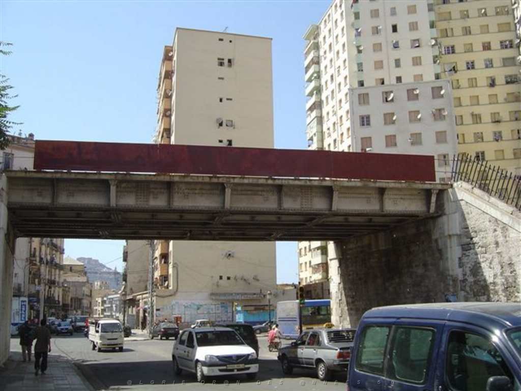 ORAN AOUT 2007 pont St Charles 2.JPG